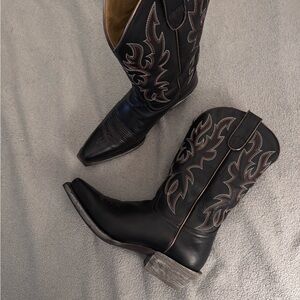 Shyanne Leather Cowboy Boots